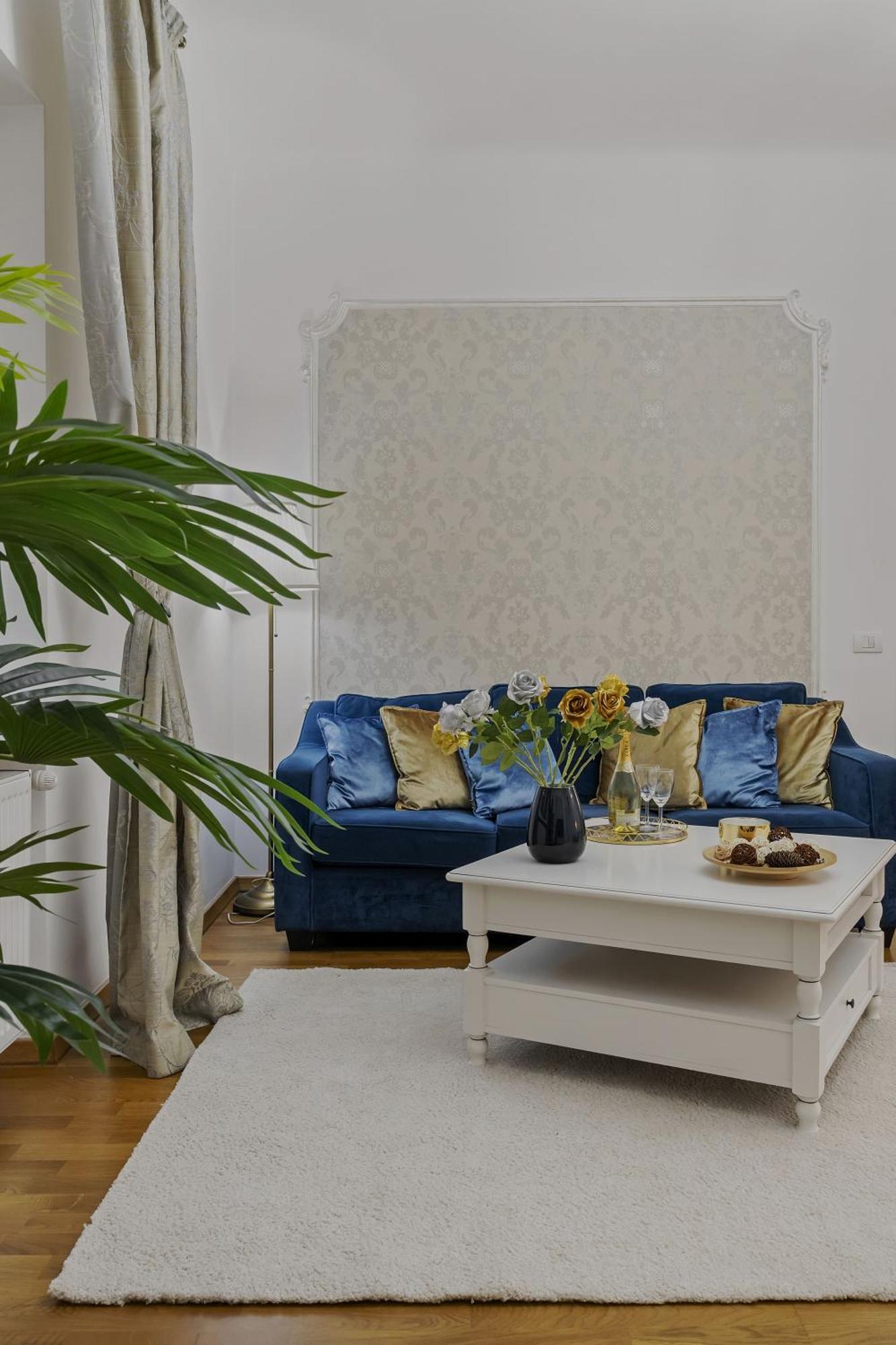 Sweet Luxury Three Rooms Apartment City Center Universitate Βουκουρέστι Εξωτερικό φωτογραφία