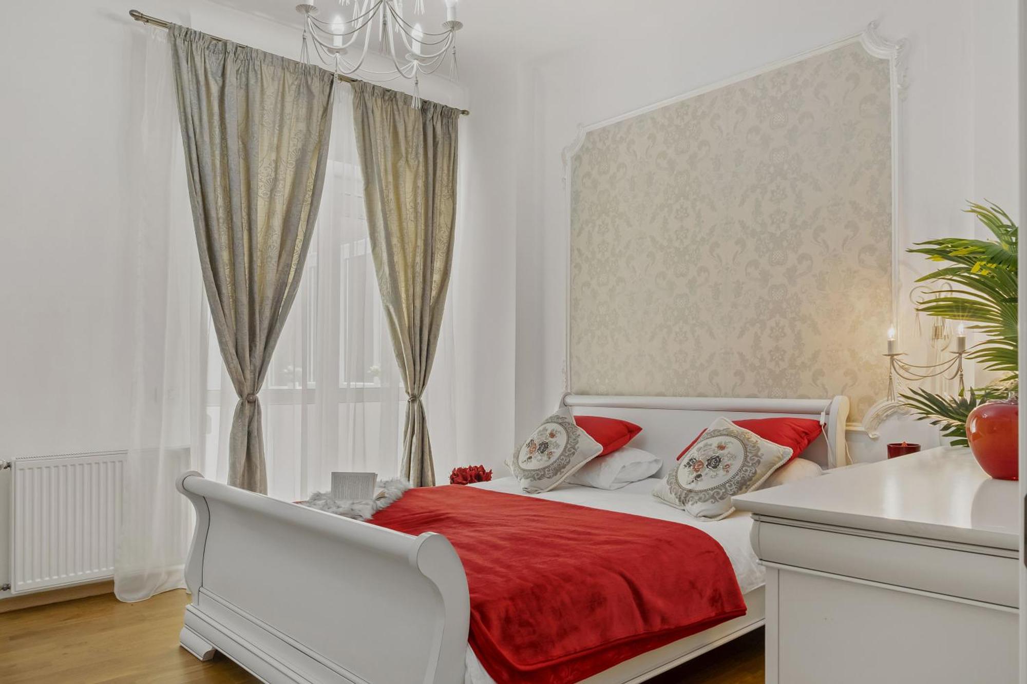 Sweet Luxury Three Rooms Apartment City Center Universitate Βουκουρέστι Εξωτερικό φωτογραφία