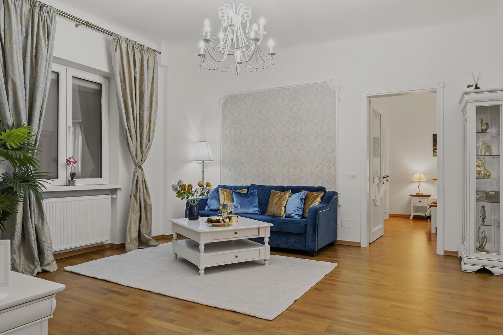 Sweet Luxury Three Rooms Apartment City Center Universitate Βουκουρέστι Εξωτερικό φωτογραφία