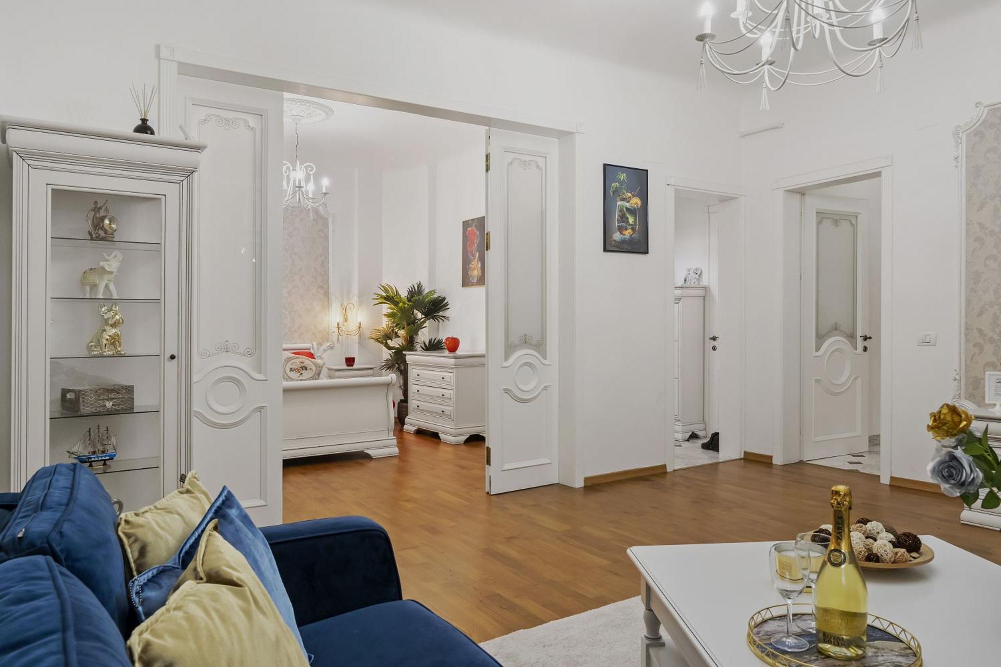 Sweet Luxury Three Rooms Apartment City Center Universitate Βουκουρέστι Εξωτερικό φωτογραφία
