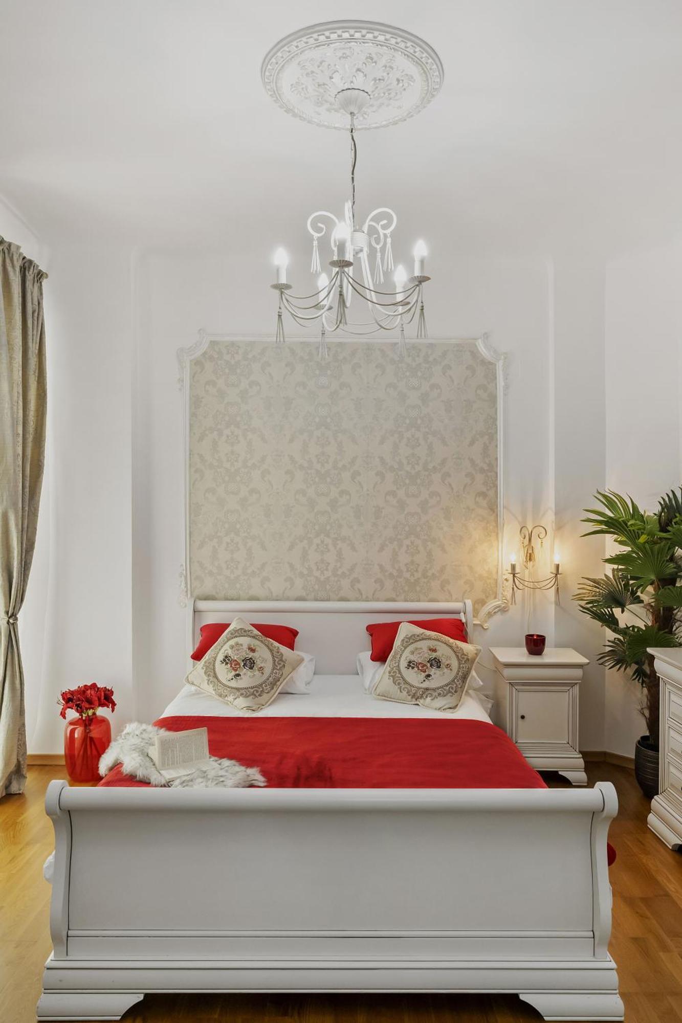 Sweet Luxury Three Rooms Apartment City Center Universitate Βουκουρέστι Εξωτερικό φωτογραφία