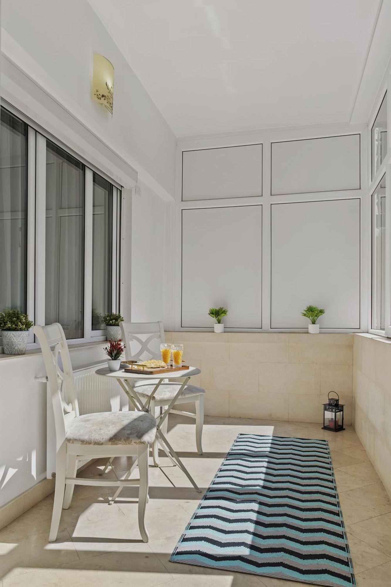 Sweet Luxury Three Rooms Apartment City Center Universitate Βουκουρέστι Εξωτερικό φωτογραφία
